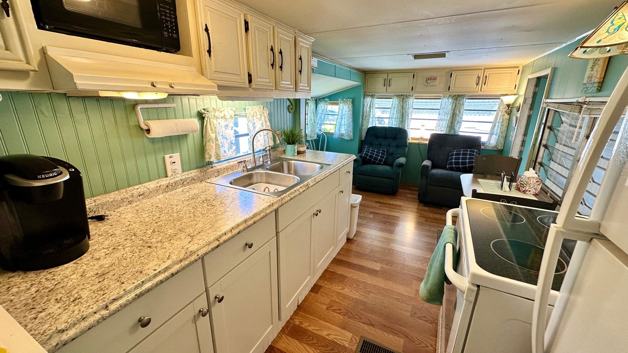 Photo of Kitchen in Nettles Island