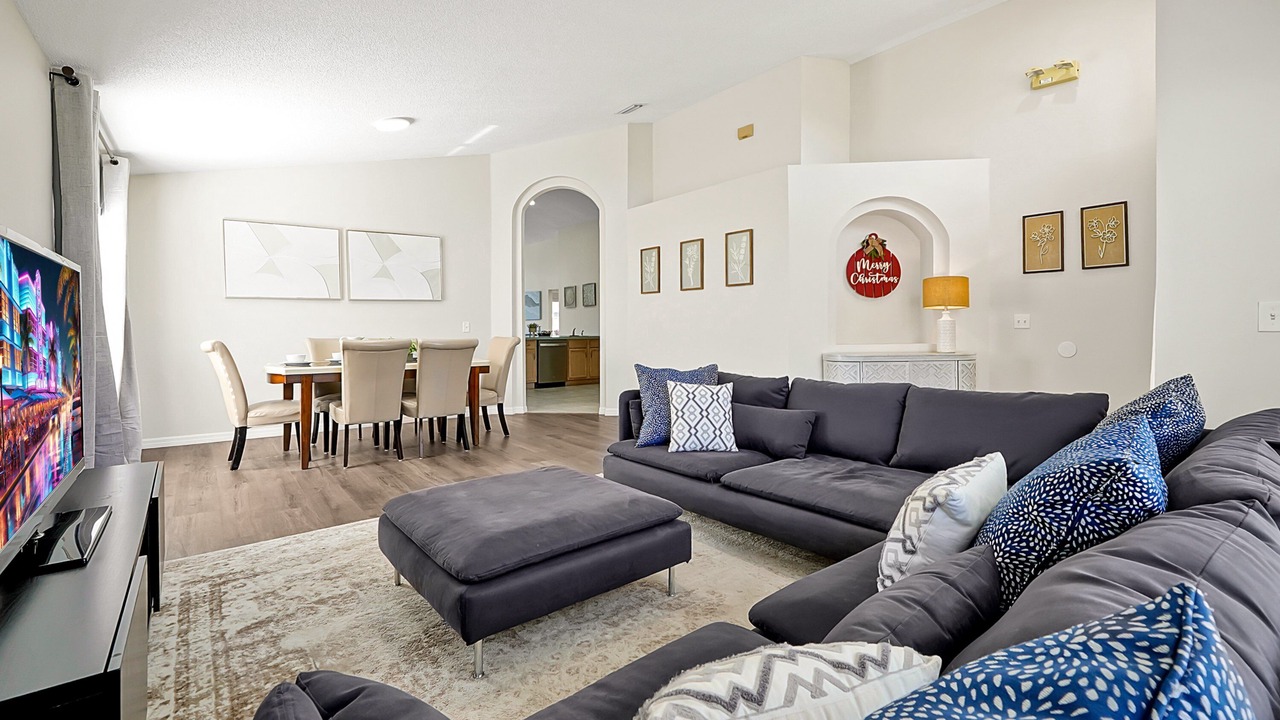 Photo of Livingroom in Crystal Cove