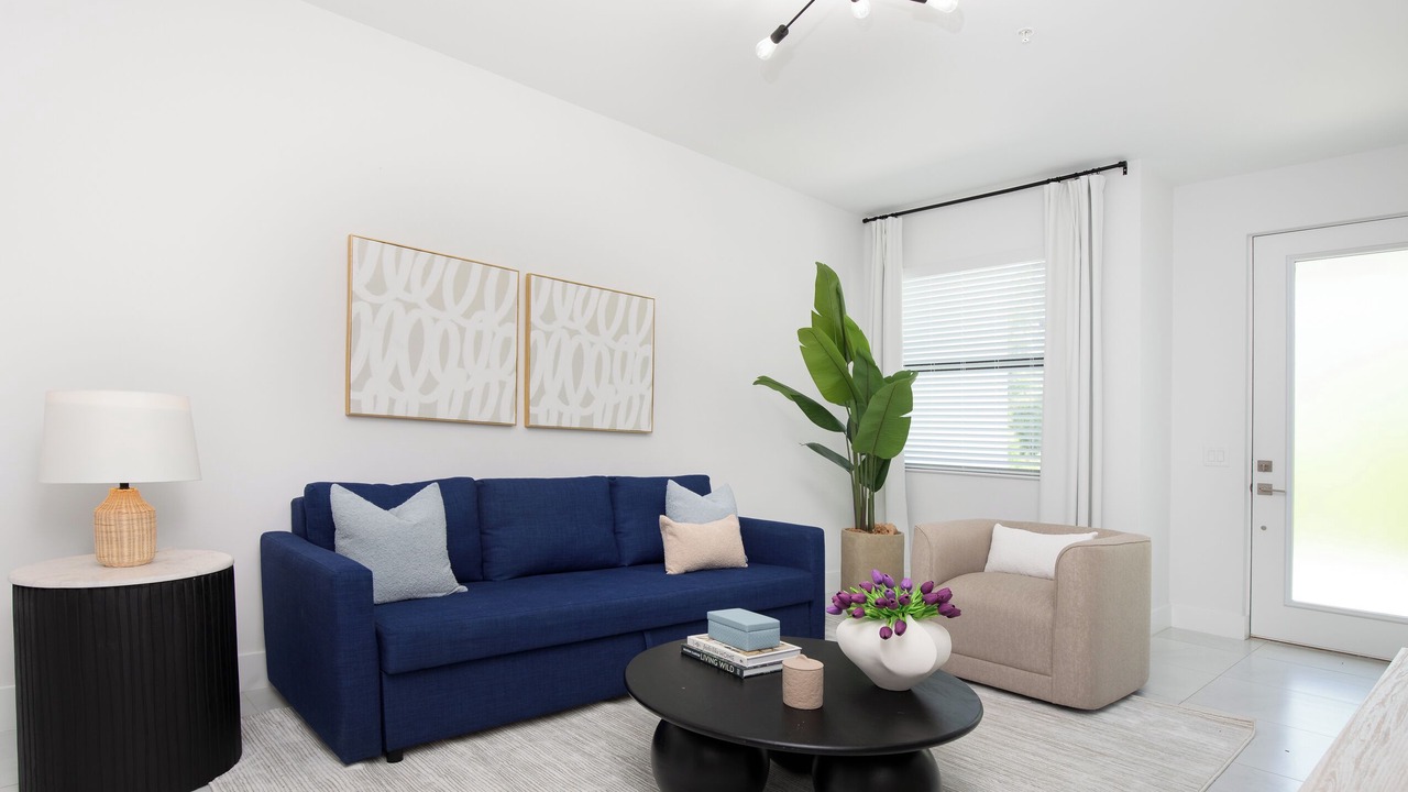 Photo of Livingroom in East Naples