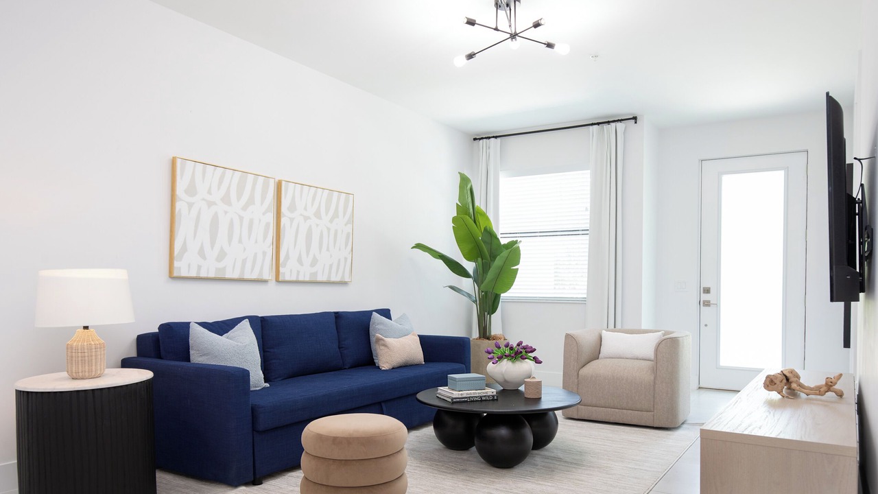 Photo of Livingroom in East Naples