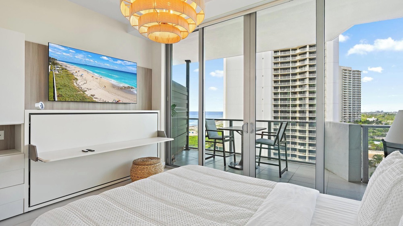 Photo of Bedroom in Singer Island
