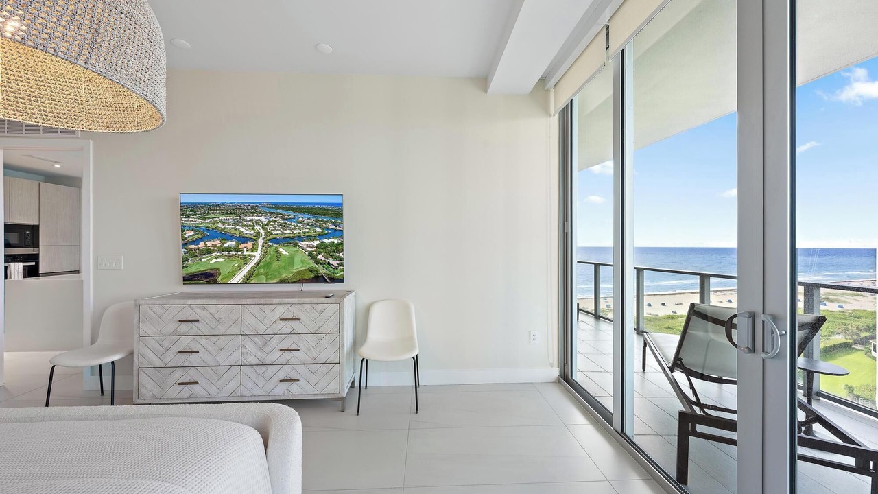 Photo of Bedroom in Singer Island