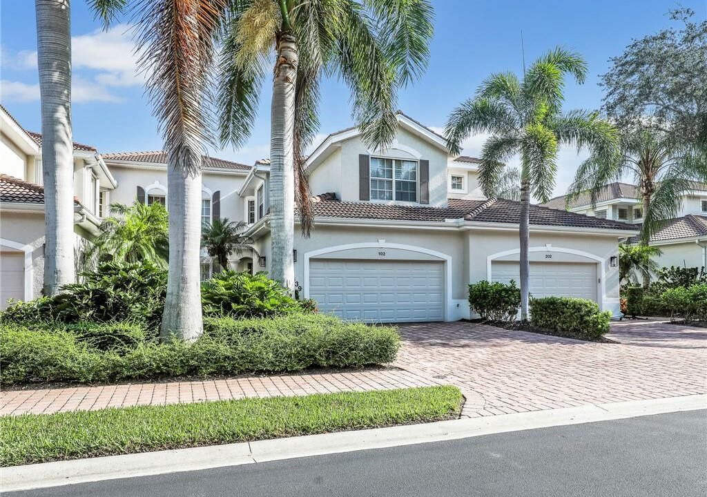 Photo of Outdoor in Naples