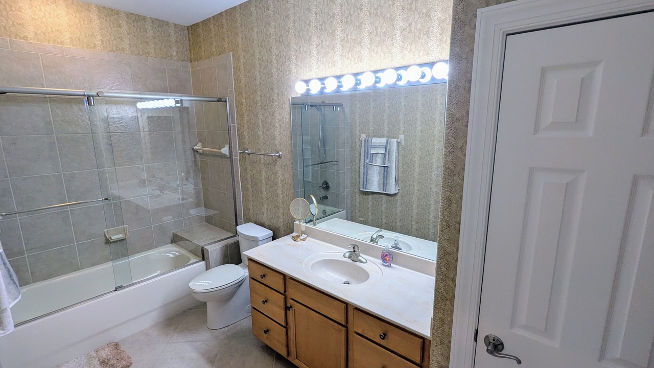 Photo of Bathroom in Naples