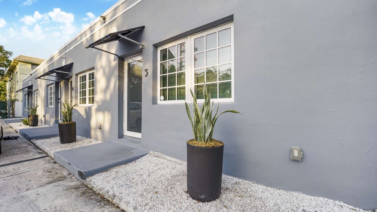 Photo of Outdoor in Northeast Miami