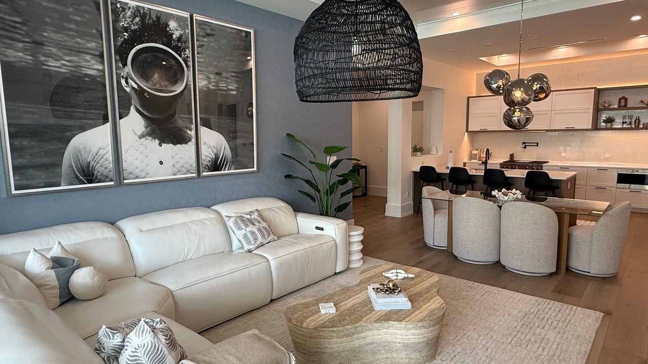 Photo of Livingroom in Old Naples