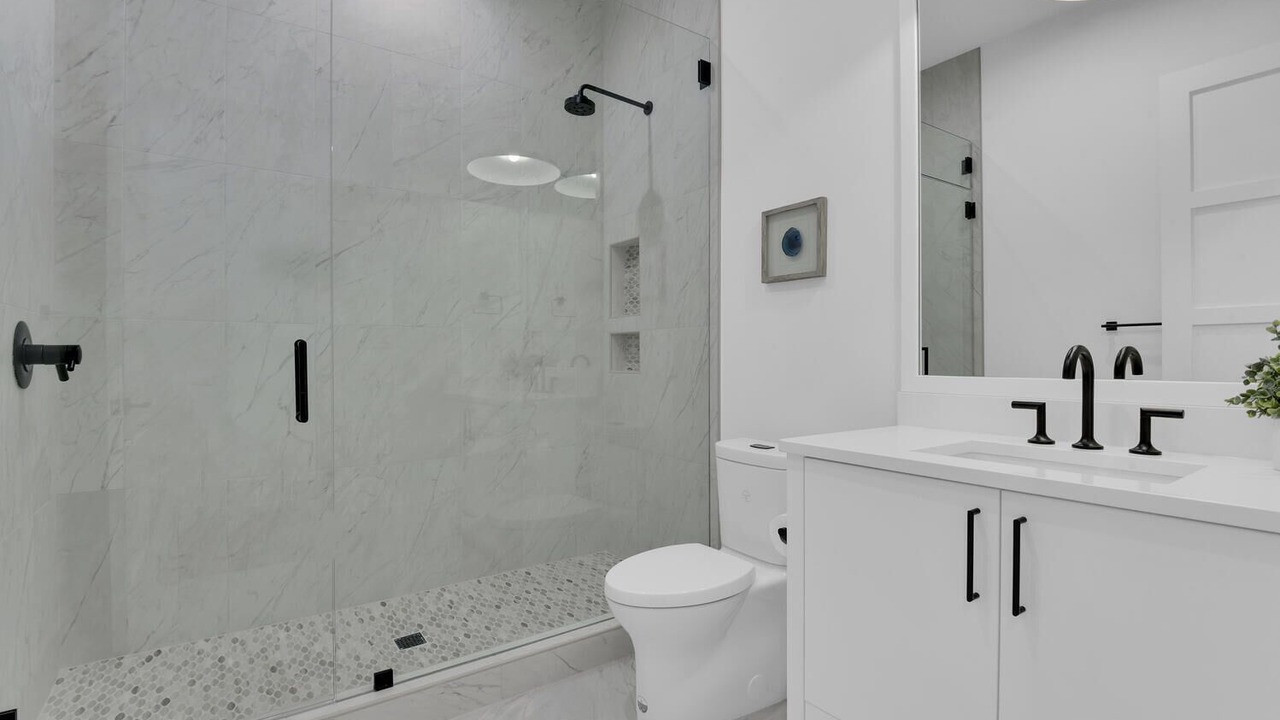 Photo of Bathroom in Old Naples