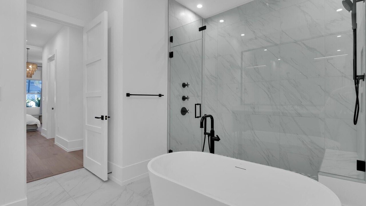 Photo of Bathroom in Old Naples