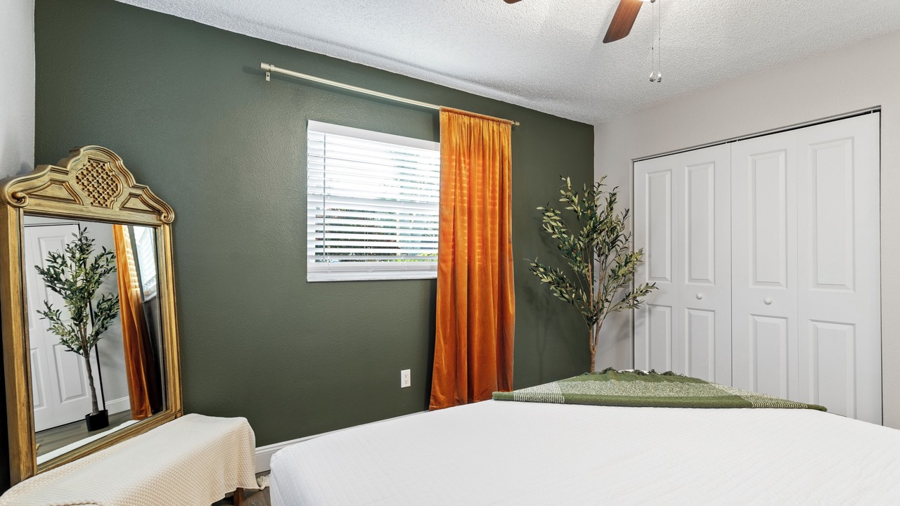 Photo of Bedroom in Barrington Hills