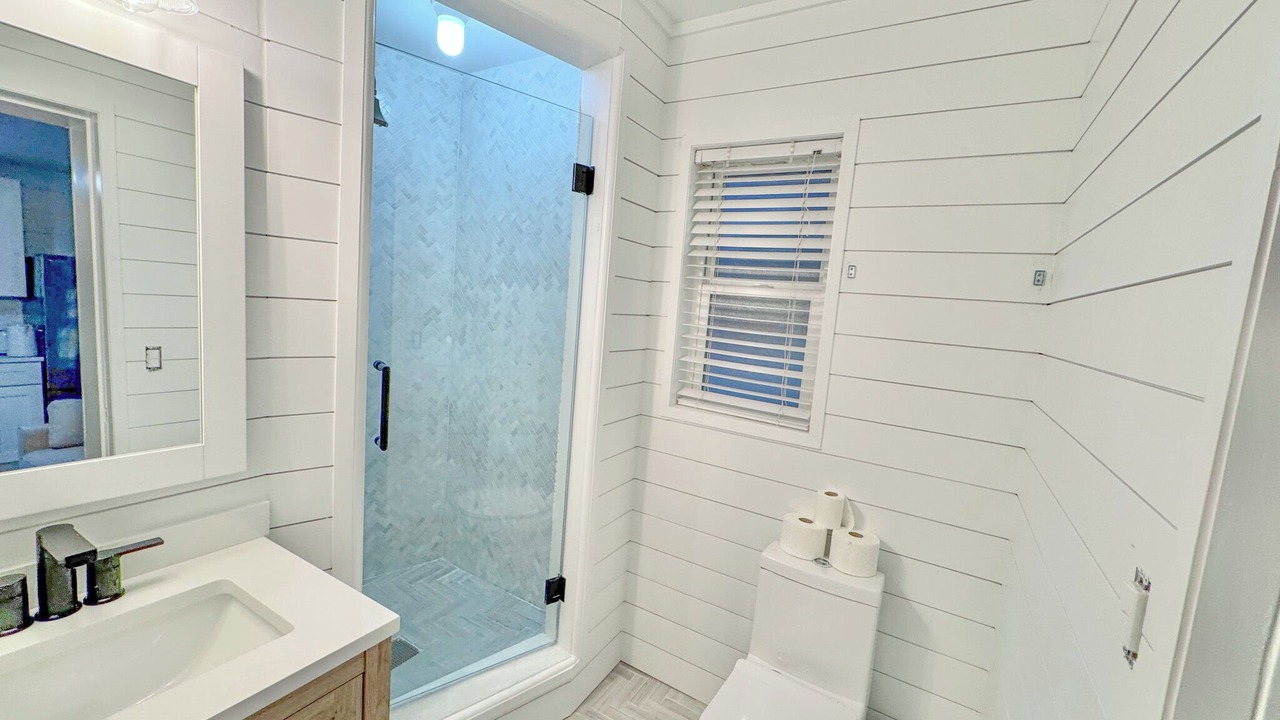 Photo of Bathroom in Holmes Beach