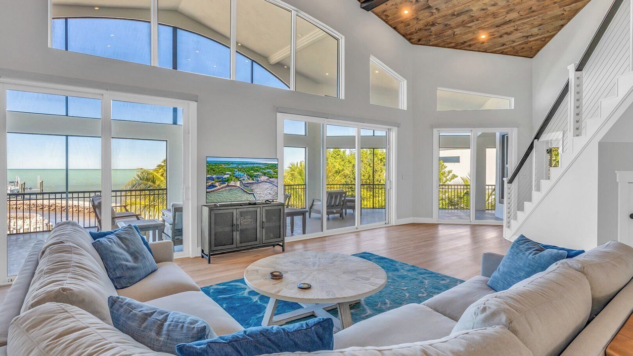Photo of Livingroom in Marathon