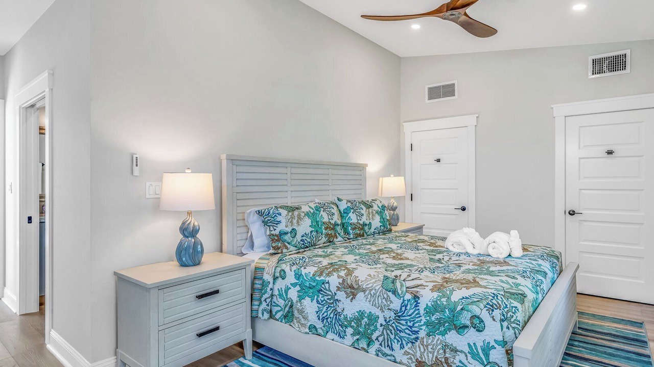 Photo of Bedroom in Marathon