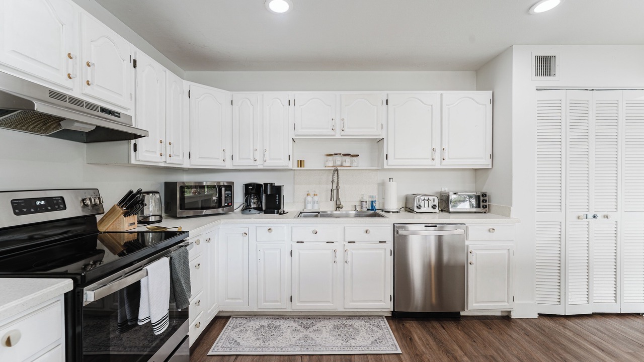 Photo of Kitchen in Hunt Club