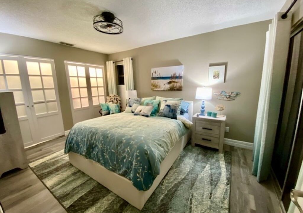 Photo of Bedroom in Riverbend Country Club