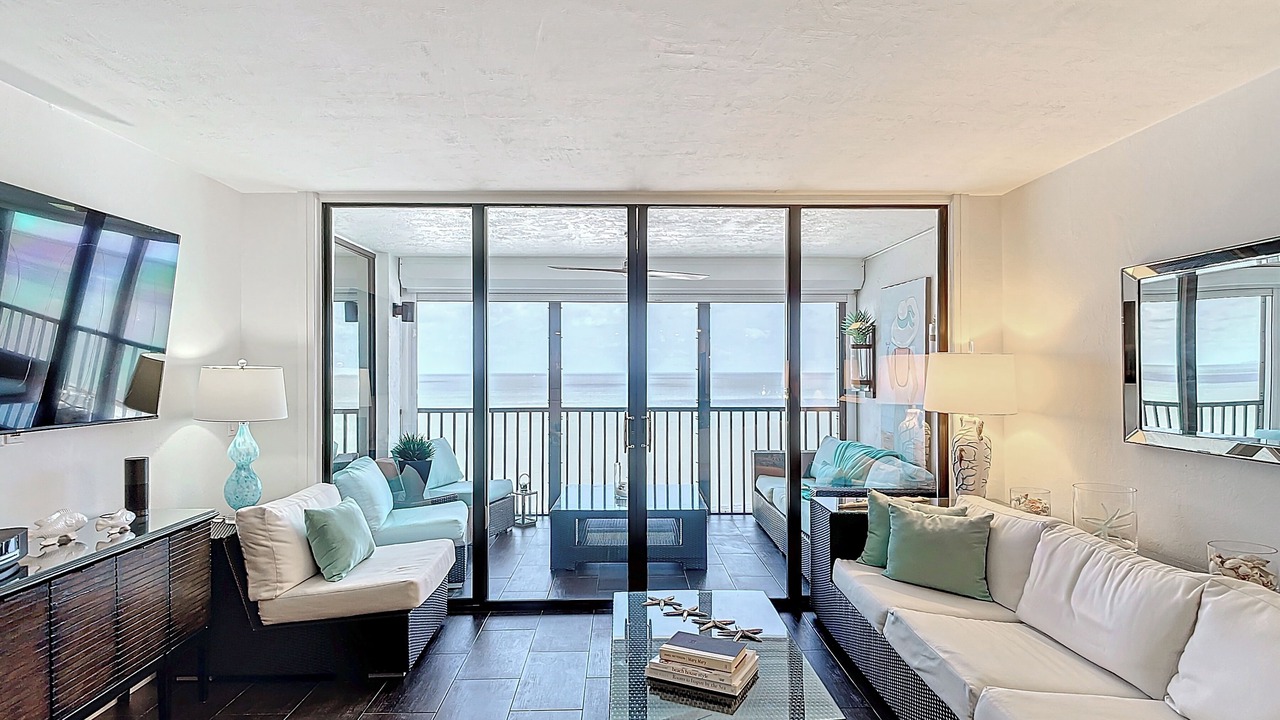 Photo of Livingroom in Fort Myers Beach