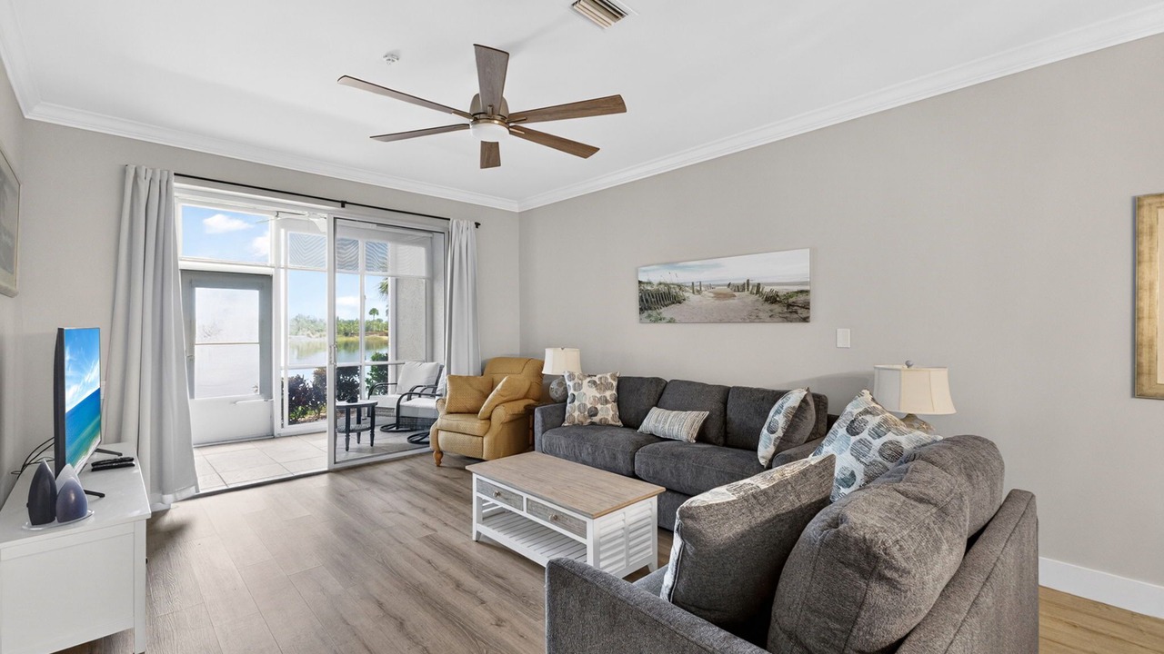 Photo of Bedroom in Tropical Cove