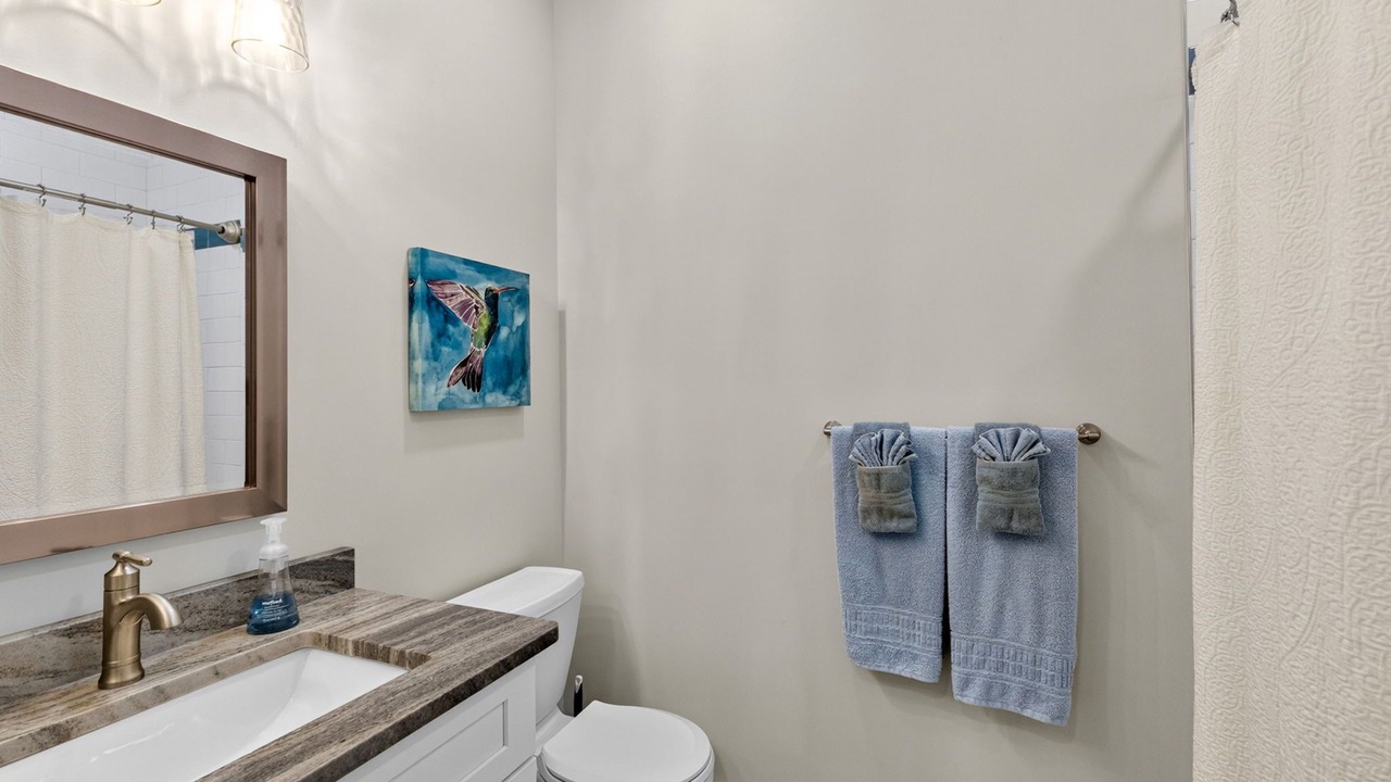 Photo of Bathroom in Tropical Cove
