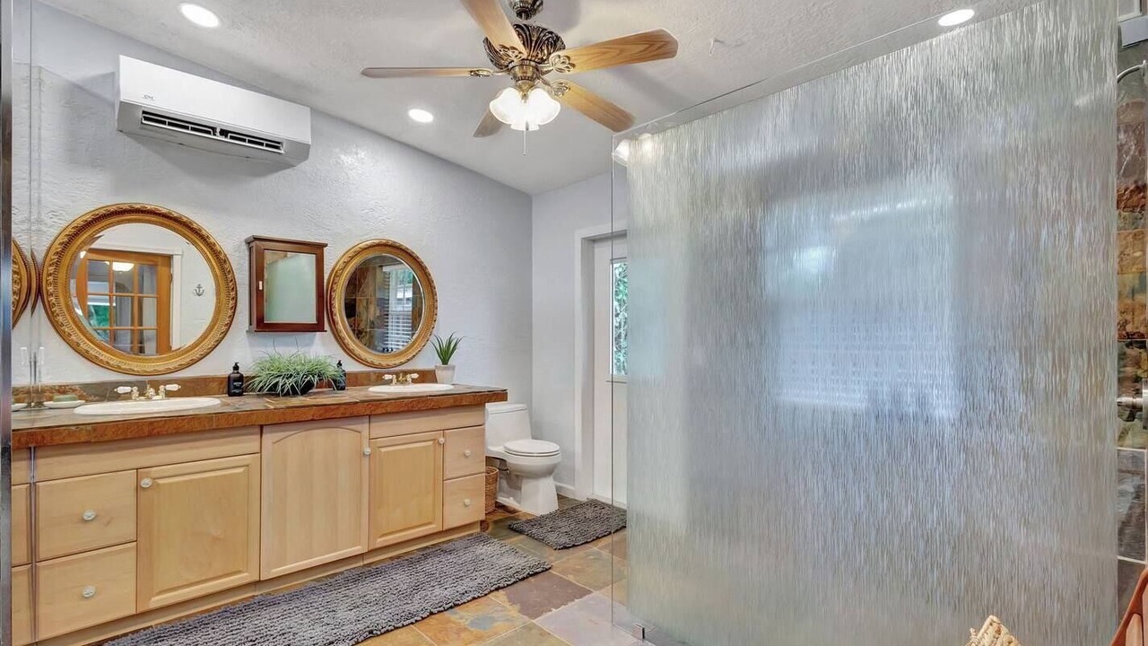 Photo of Bathroom in Florida North Atlantic Coast