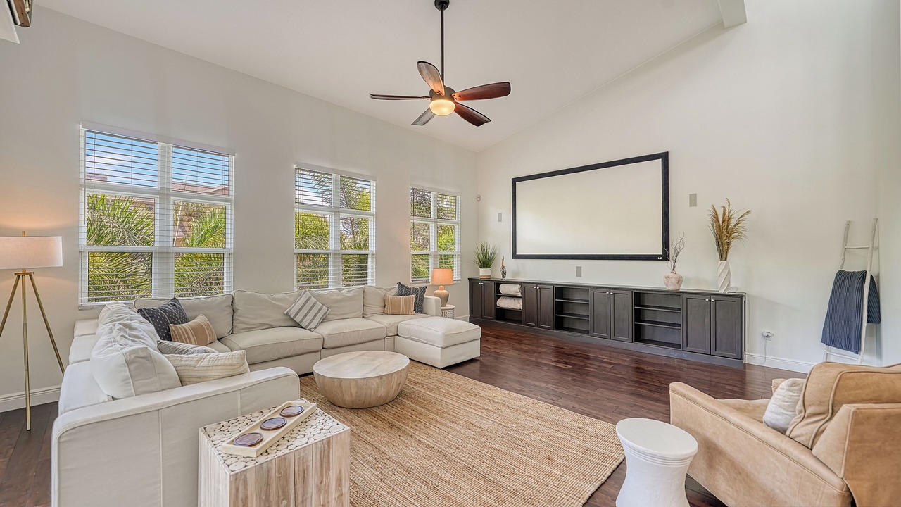Photo of Livingroom in Siesta Key