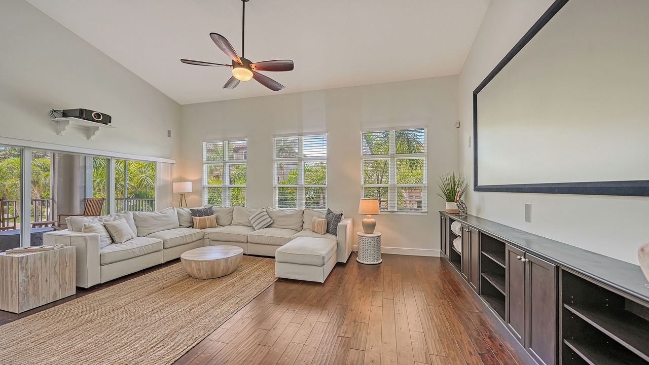 Photo of Livingroom in Siesta Key