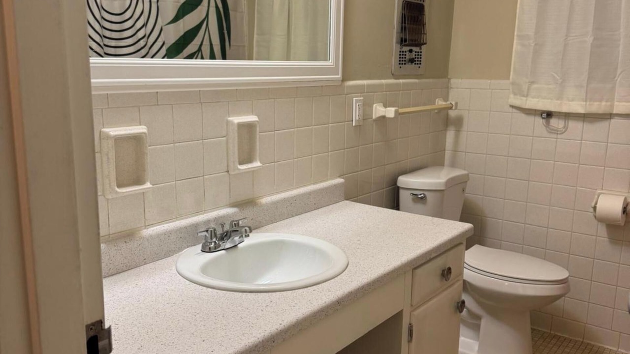 Photo of Bathroom in South Eola