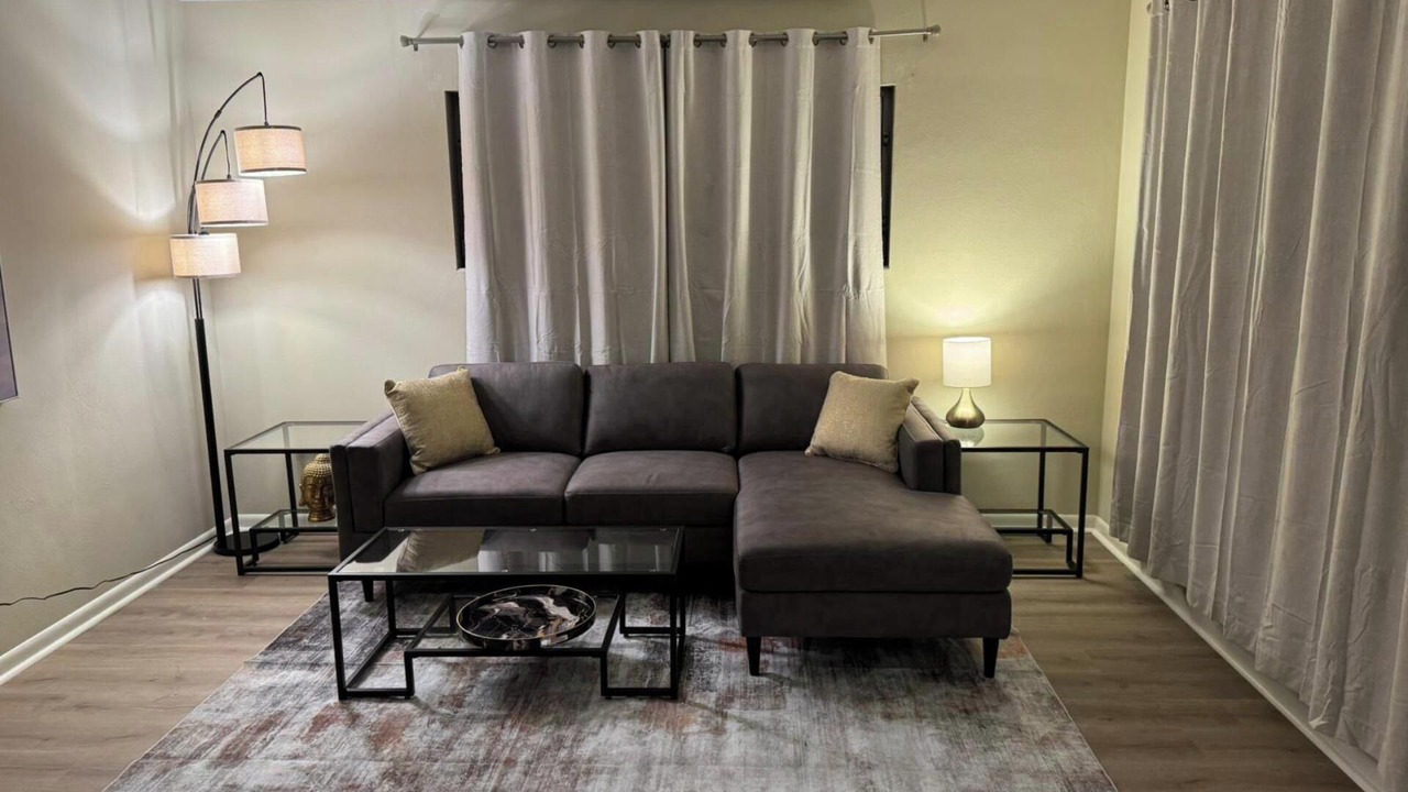 Photo of Livingroom in South Eola