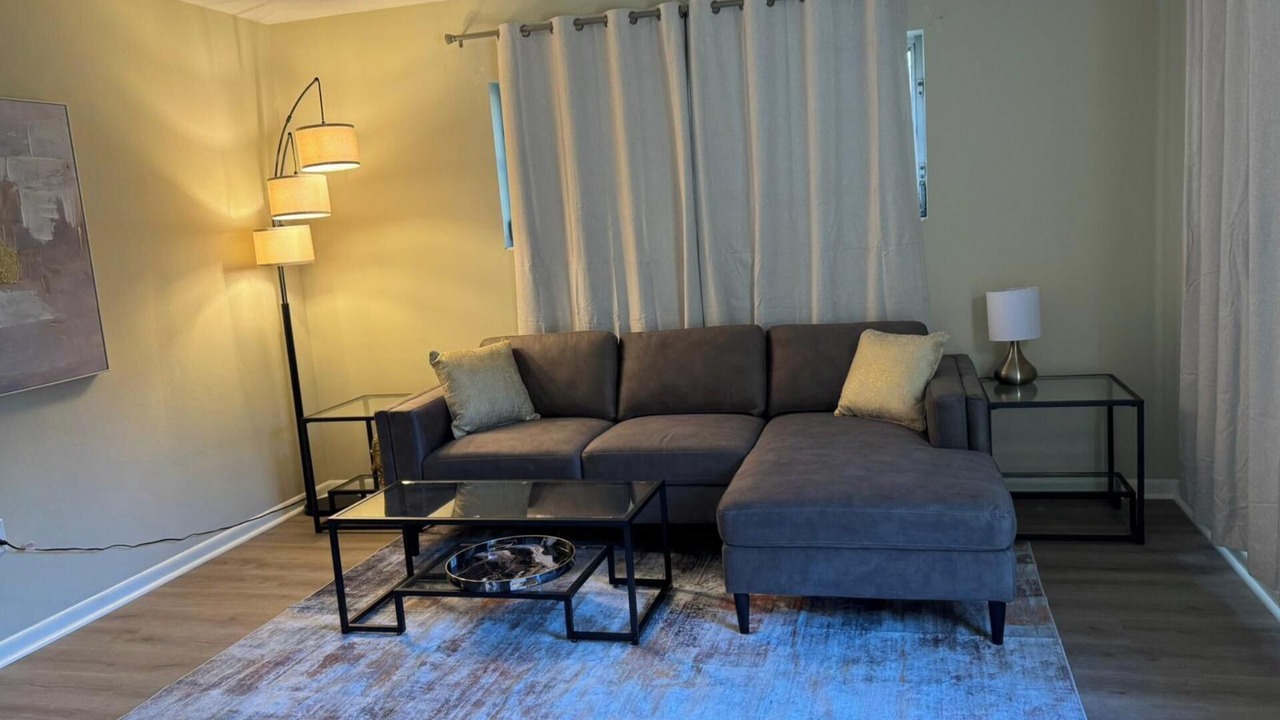 Photo of Livingroom in South Eola