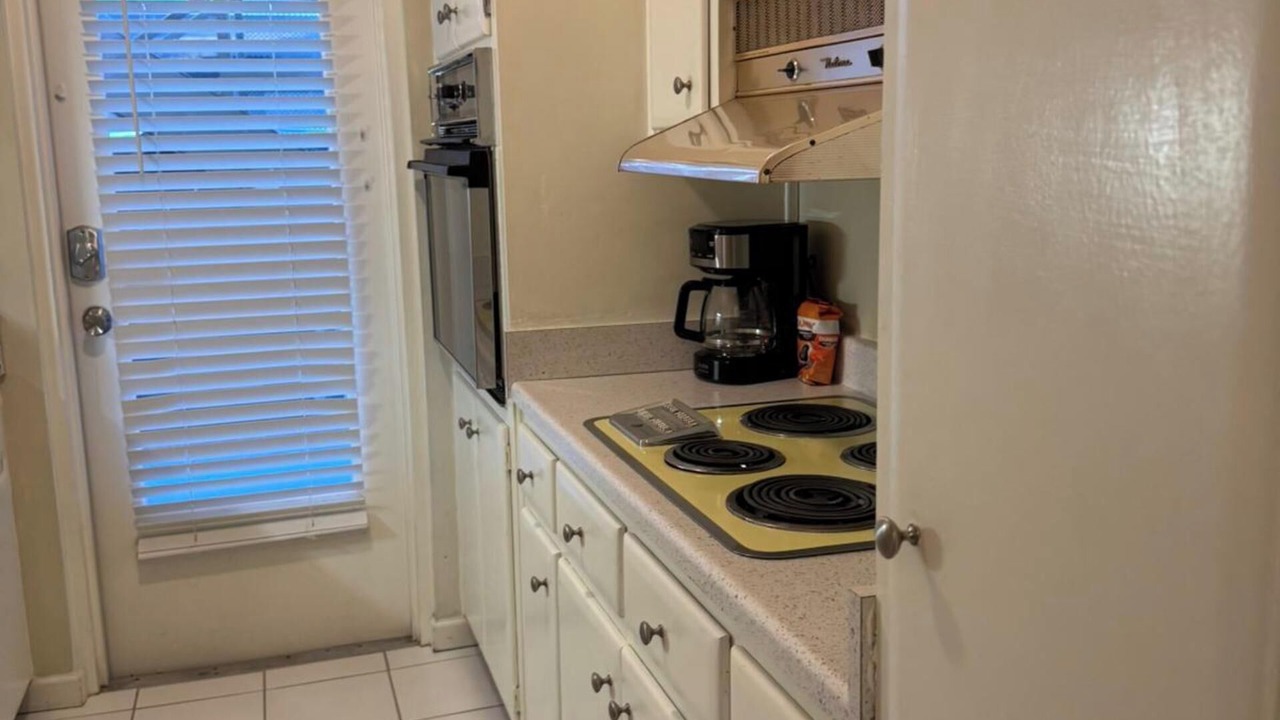 Photo of Kitchen in South Eola