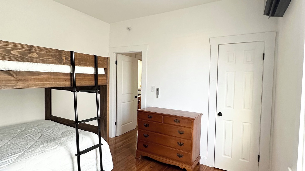Photo of Bedroom in Sebring