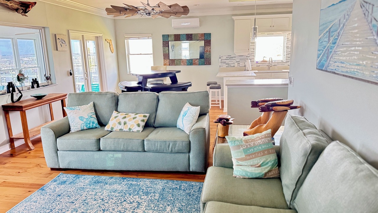 Photo of Livingroom in North Beach