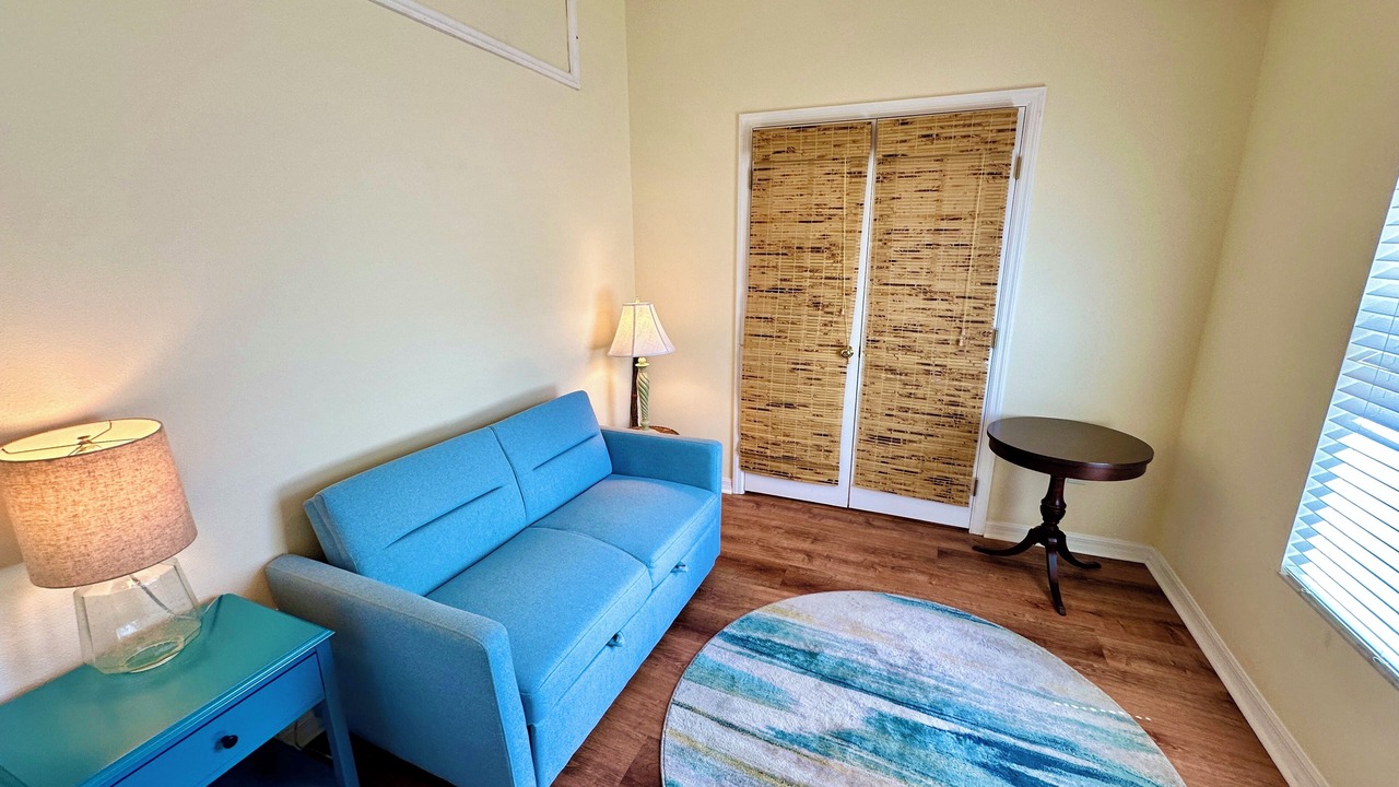 Photo of Livingroom in Nettles Island