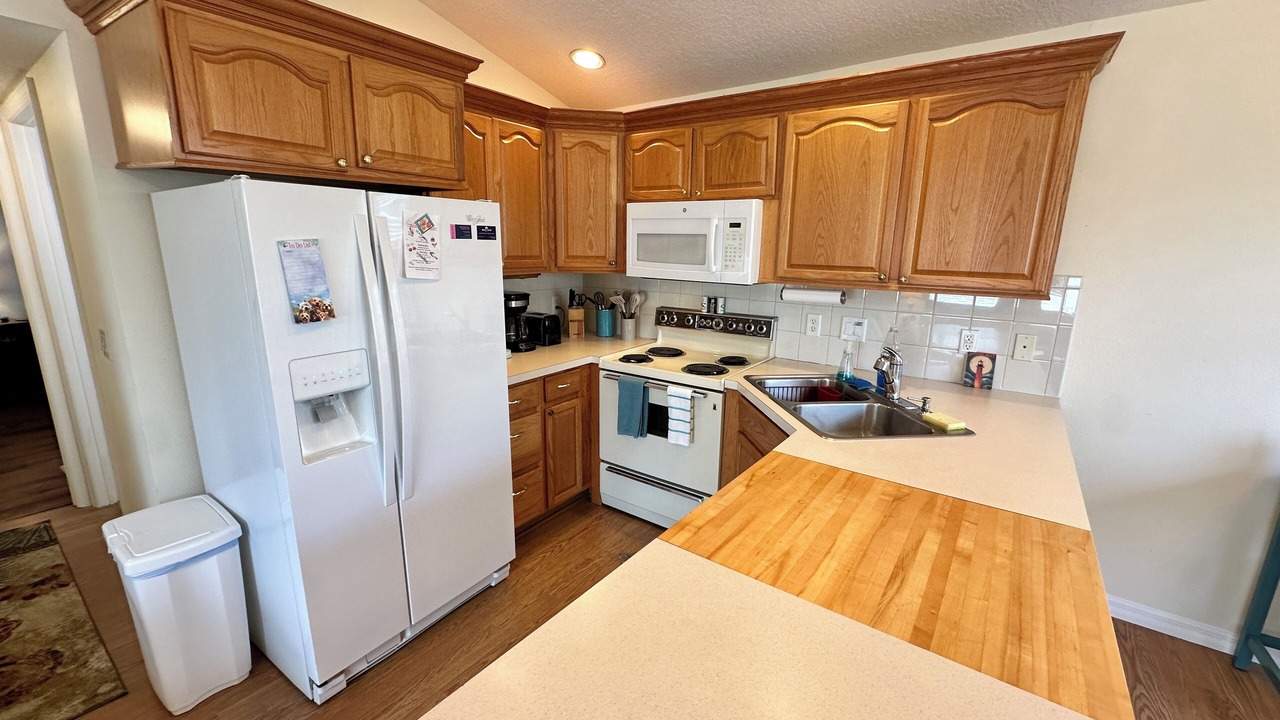 Photo of Kitchen in Nettles Island