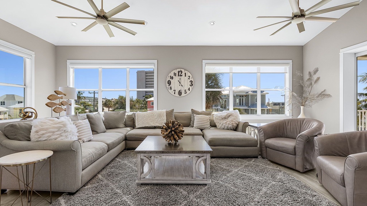 Photo of Livingroom in Fort Myers Beach