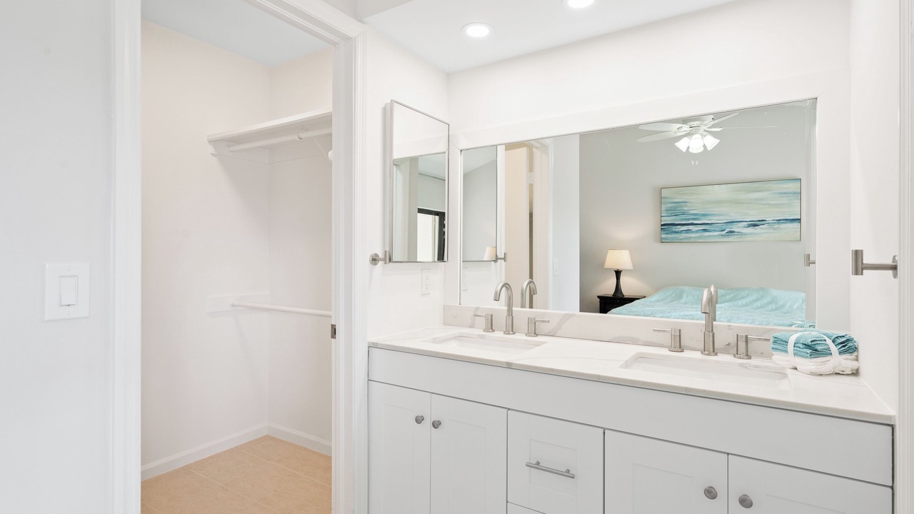 Photo of Bathroom in Central Beach