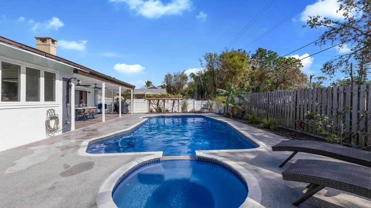 Photo of Outdoor in Whitney Beach