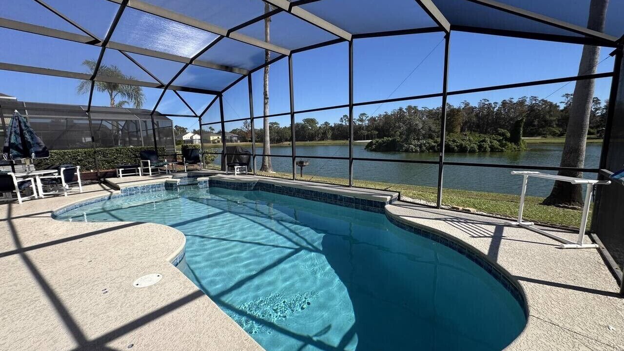 Photo of Outdoor in Lake Berkley