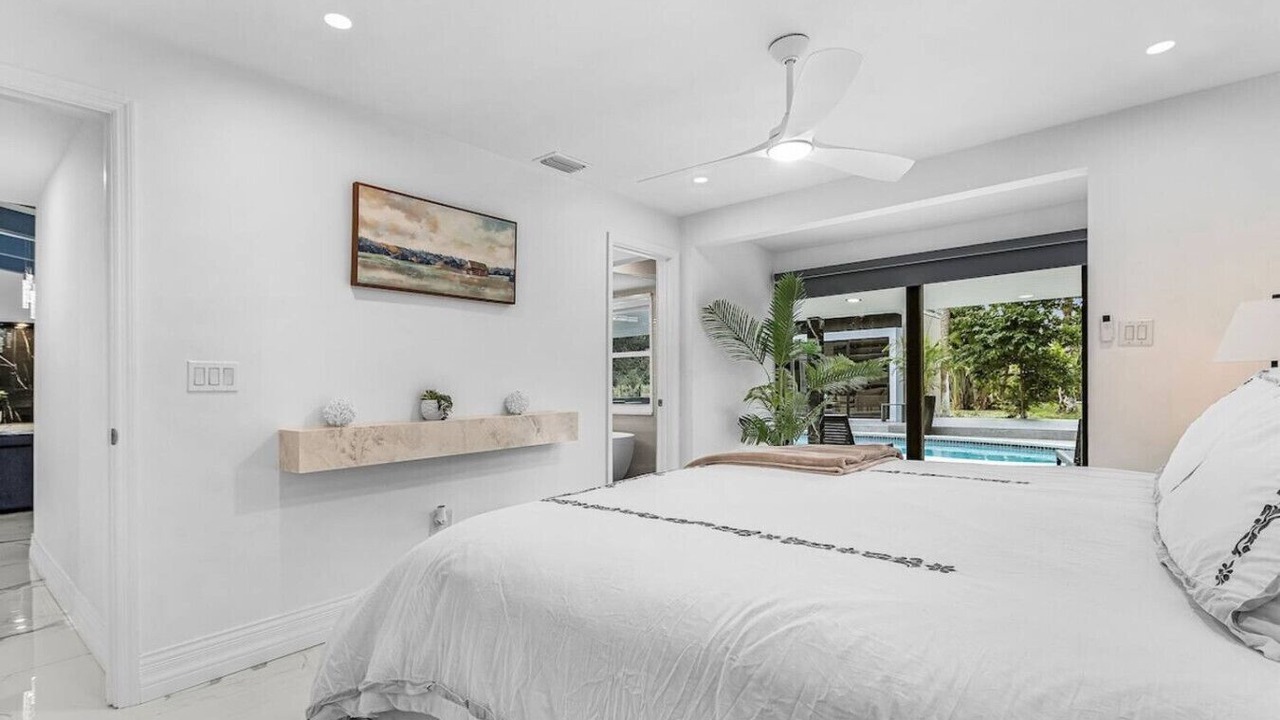 Photo of Bedroom in Naples