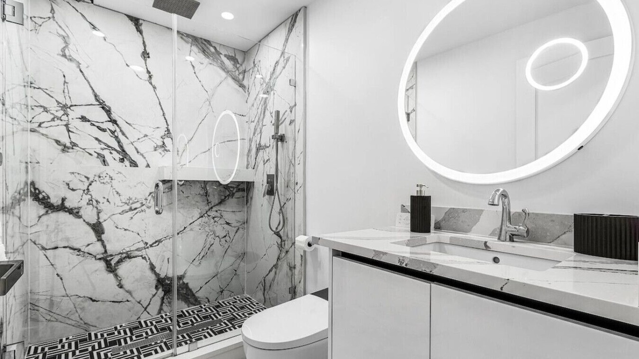 Photo of Bathroom in Naples