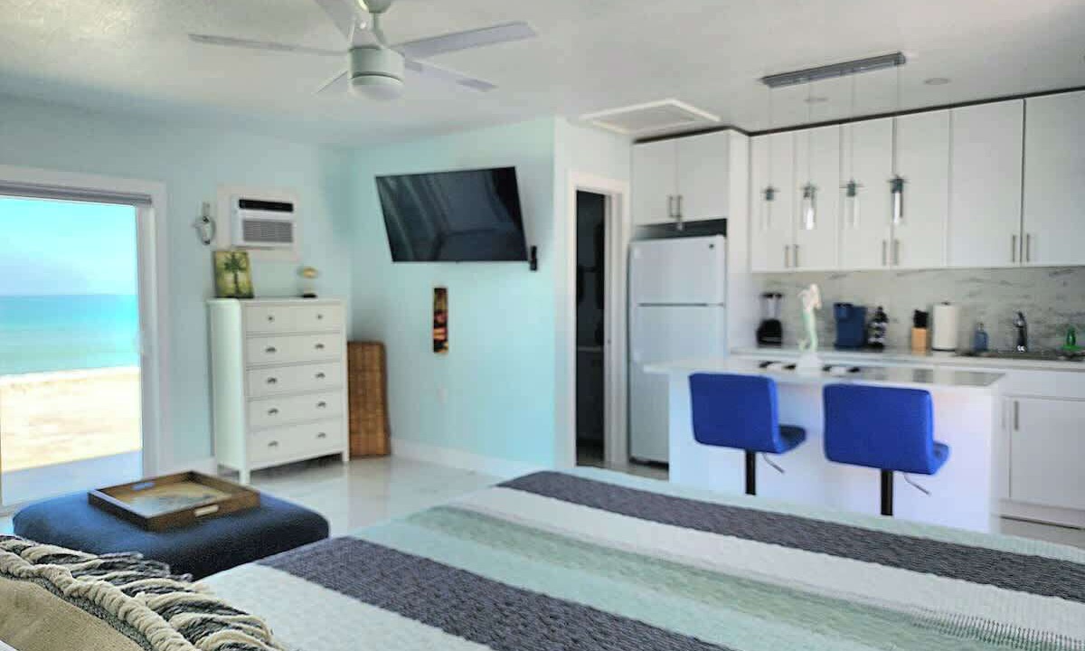 Photo of Bedroom in Melbourne Beach
