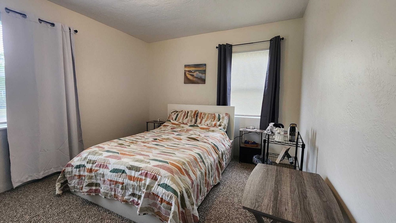 Photo of Bedroom in United Central