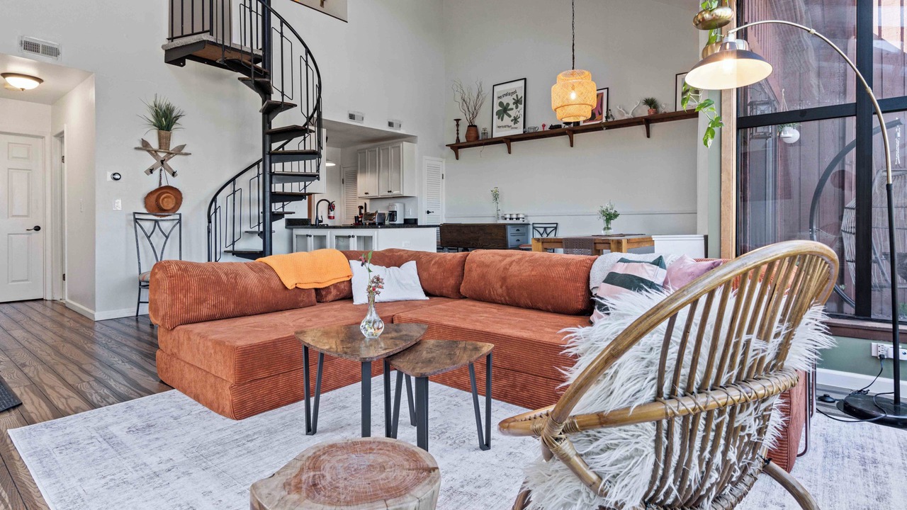Photo of Livingroom in Vernon