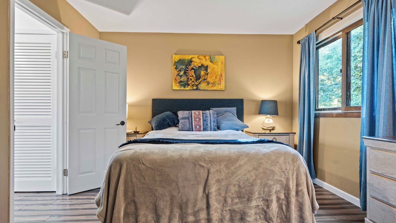 Photo of Bedroom in Vernon