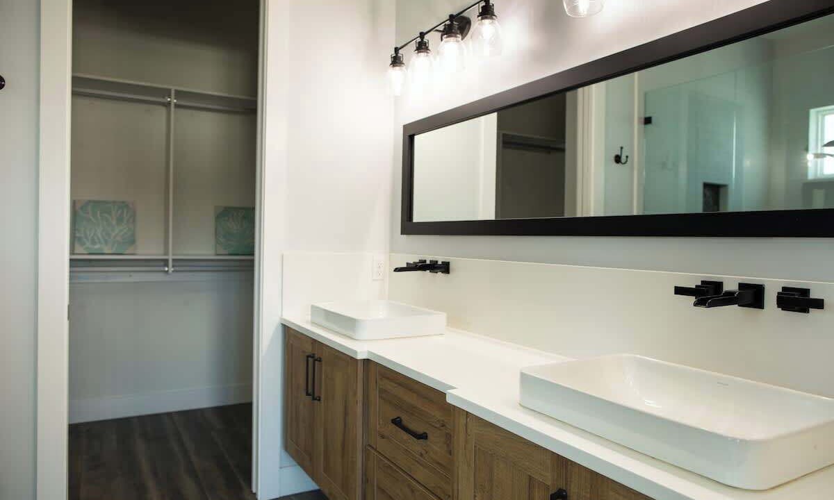 Photo of Bathroom in Cape Haze