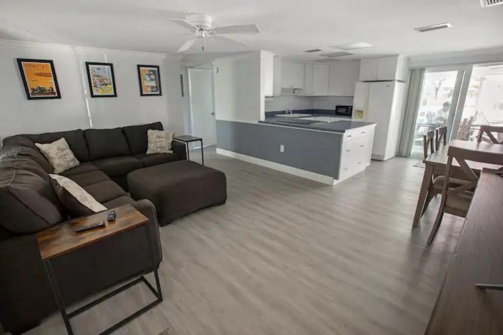Photo of Livingroom in Sebring