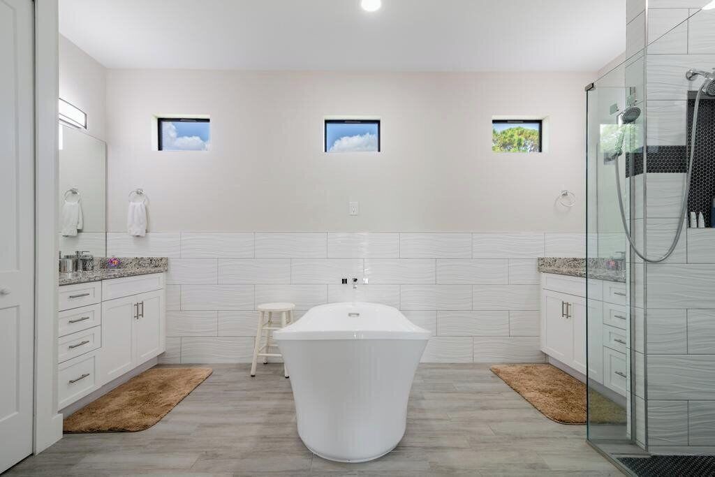 Photo of Bathroom in Bonita Springs