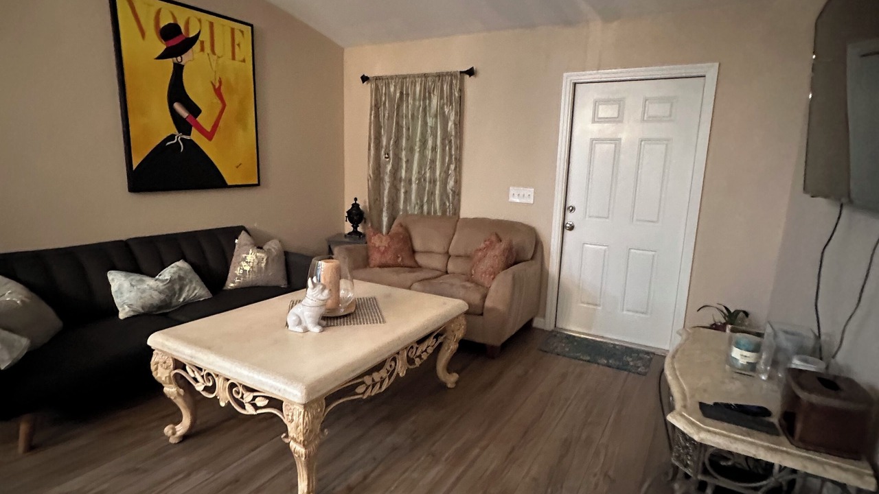 Photo of Livingroom in Dunbar