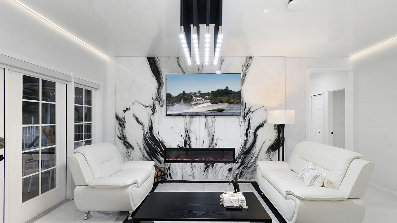 Photo of Livingroom in Lakefield South