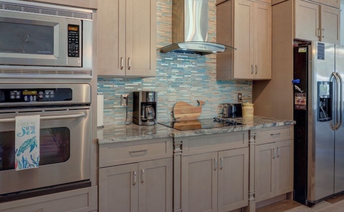 Photo of Kitchen in White City
