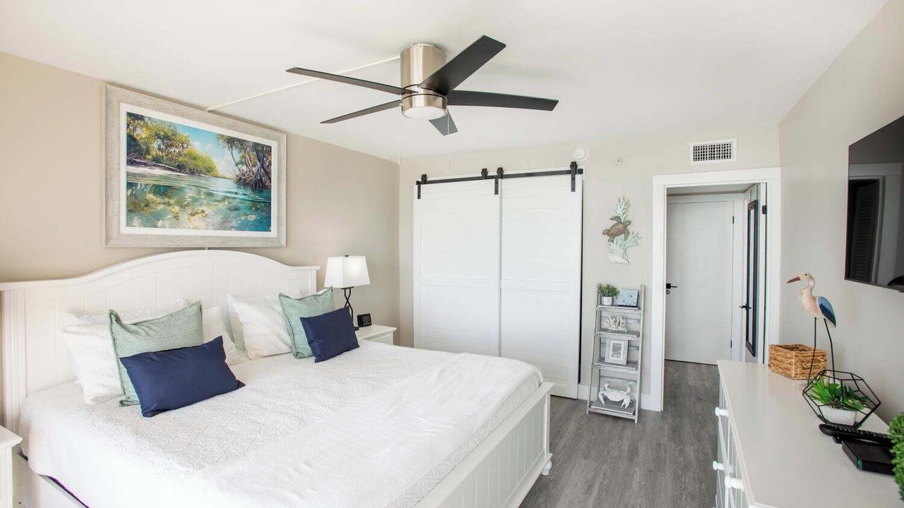 Photo of Bedroom in Hutchinson Island South