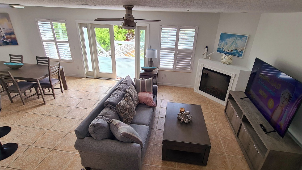 Photo of Livingroom in Melbourne Beach
